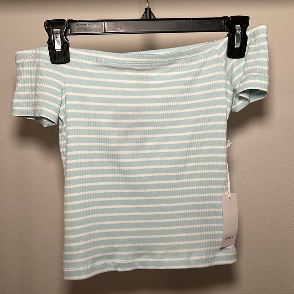 Forever 21 Off-The-Shoulder Top